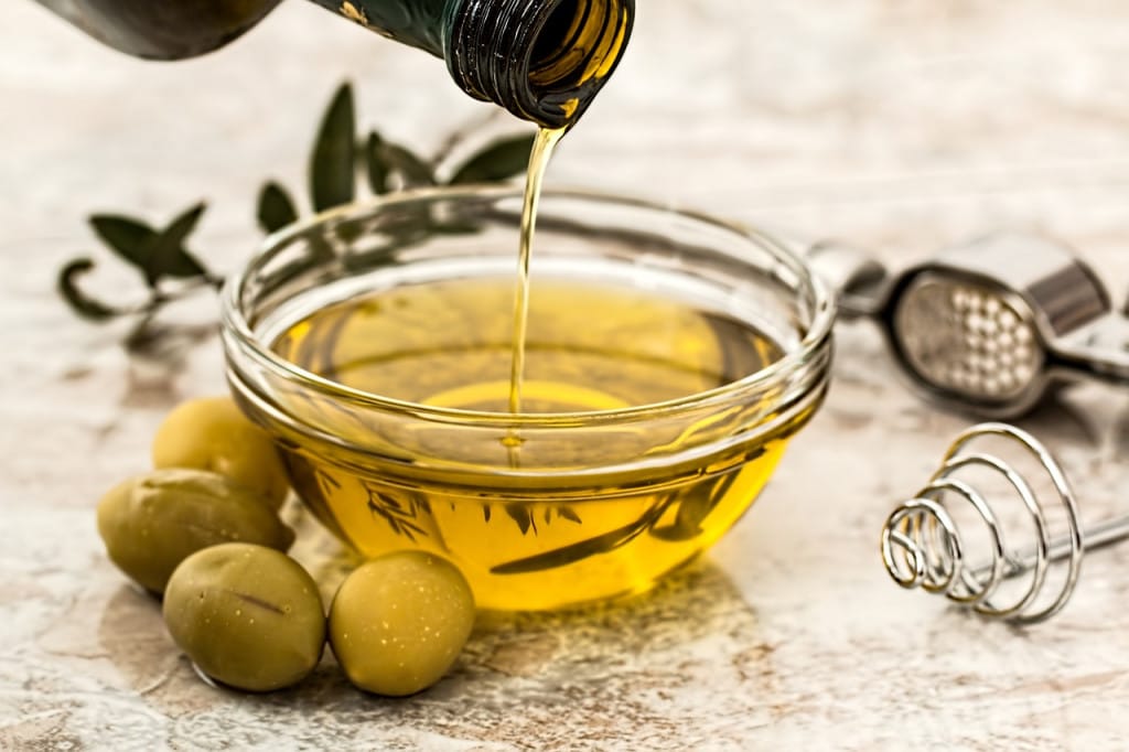 El enigma del aceite de oliva: ¿Por qué es más caro en España que en el extranjero?
